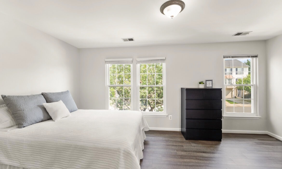 Garrell Group Top Leesburg Realtor 203 Shirley Sq SE 25