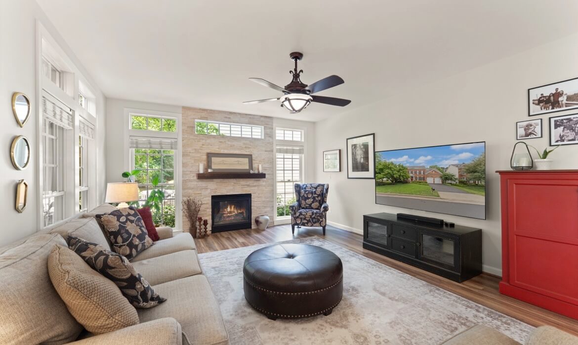 Garrell Group Top Leesburg Realtor 42947 Coralbells Pl 20