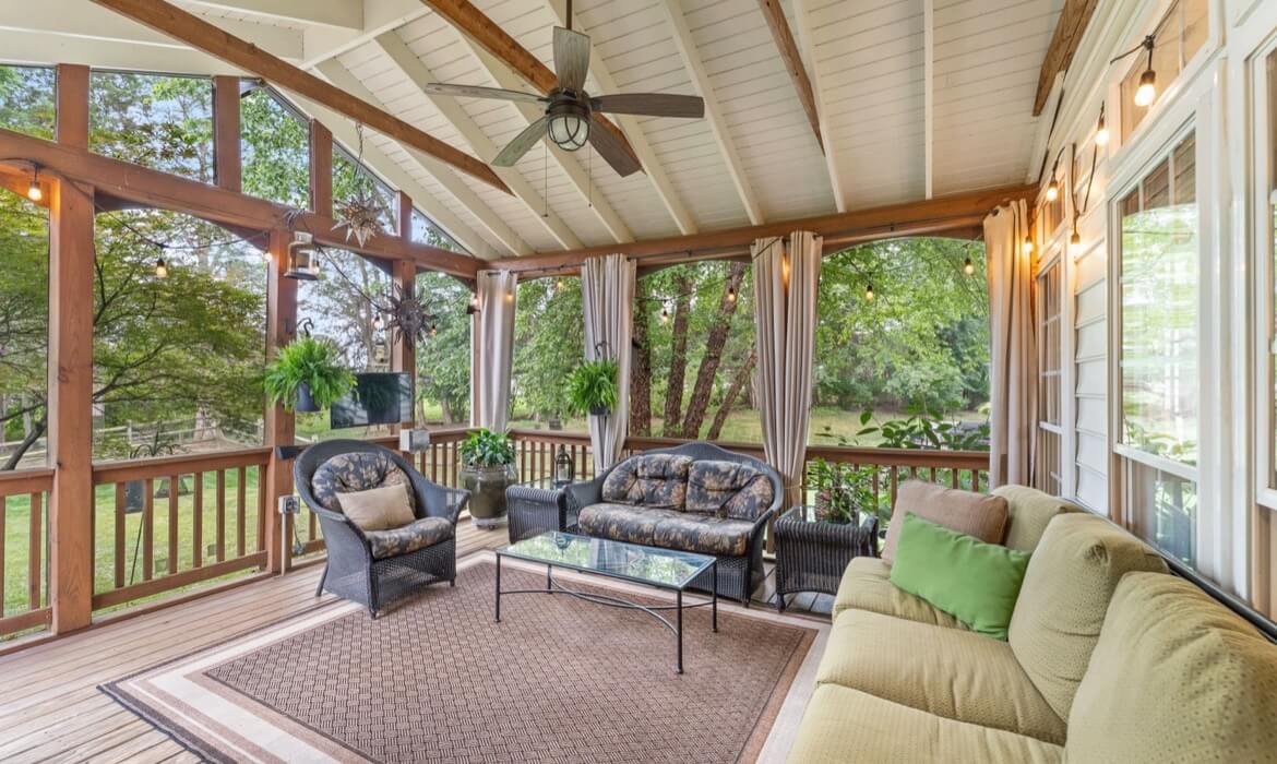 Garrell Group Top Leesburg Realtor 42947 Coralbells Pl 44