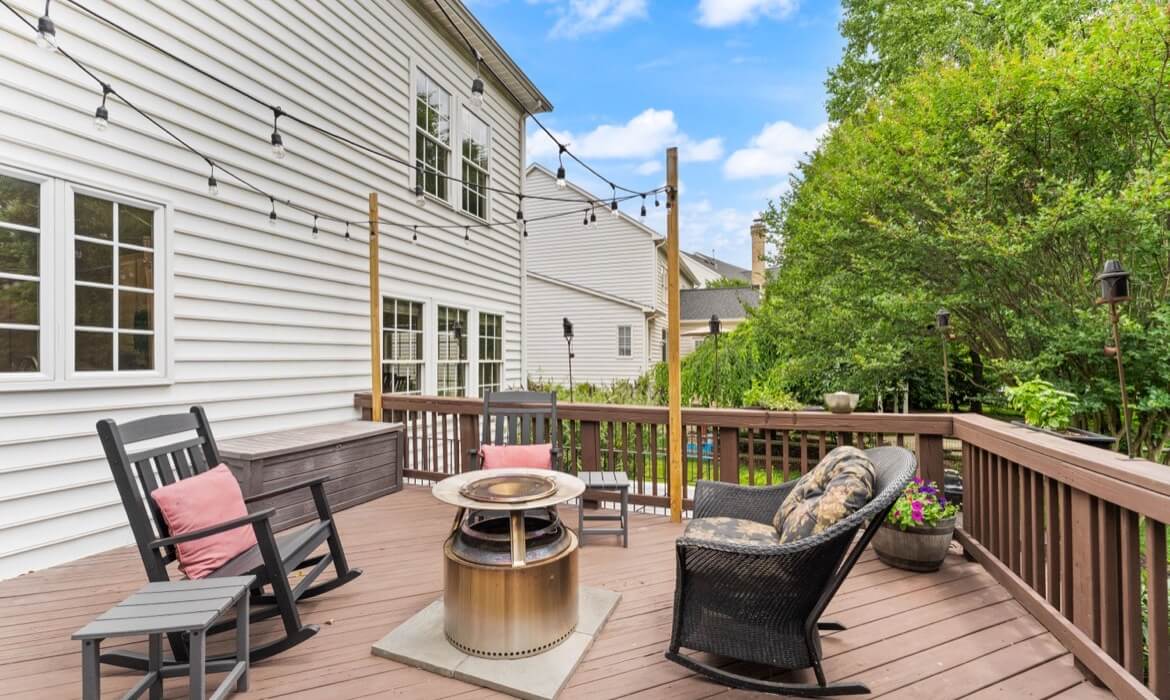 Garrell Group Top Leesburg Realtor 42947 Coralbells Pl 45