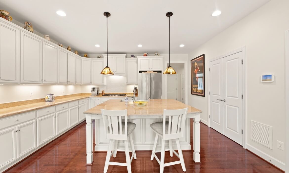 Garrell Group Top Leesburg Realtor 44238 Silverpalm Grove Ter 07