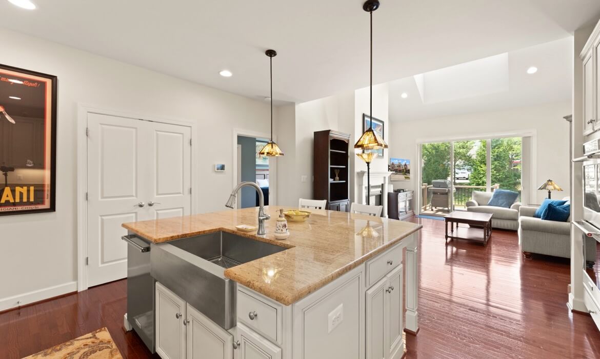Garrell Group Top Leesburg Realtor 44238 Silverpalm Grove Ter 09