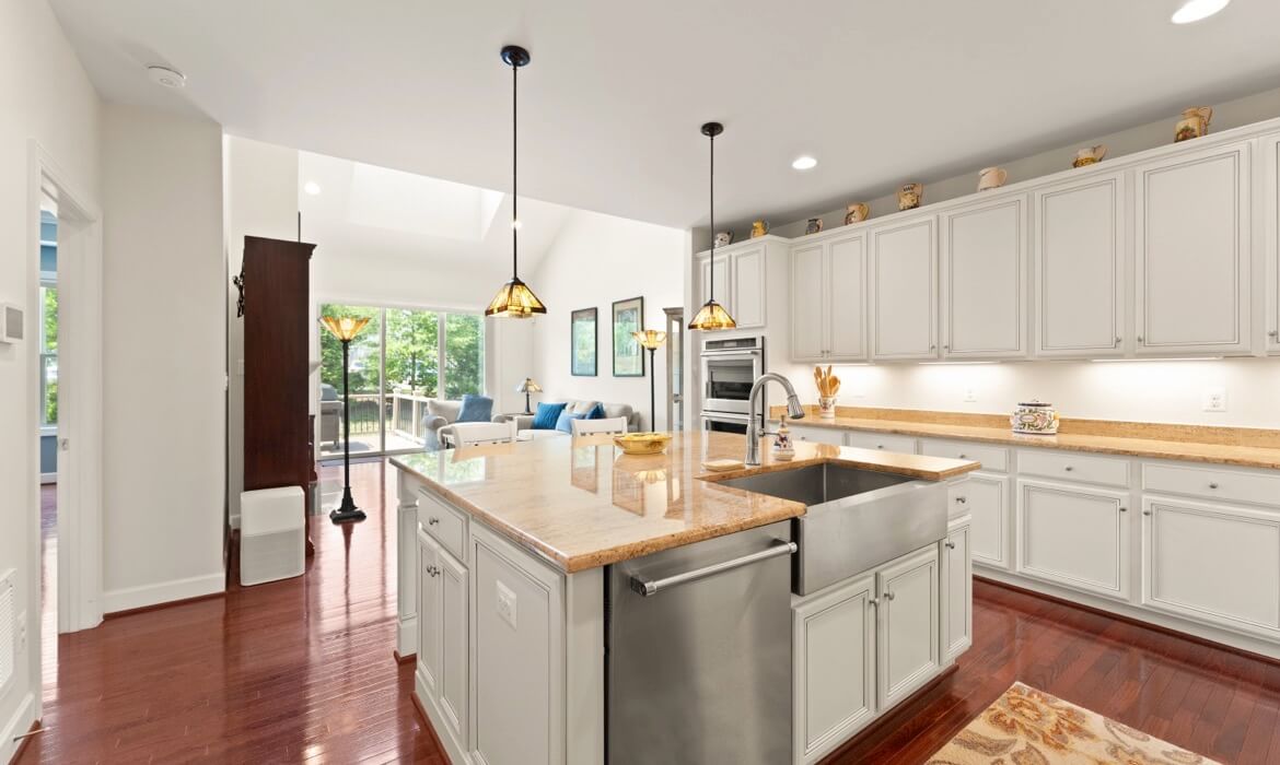 Garrell Group Top Leesburg Realtor 44238 Silverpalm Grove Ter 10