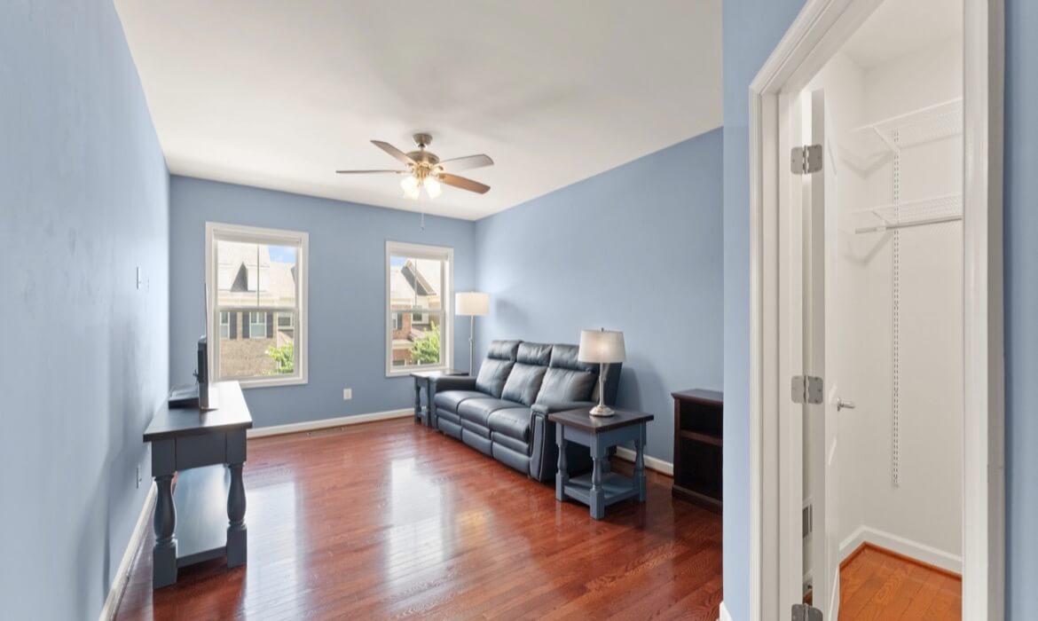 Garrell Group Top Leesburg Realtor 44238 Silverpalm Grove Ter 27