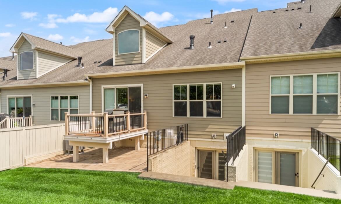 Garrell Group Top Leesburg Realtor 44238 Silverpalm Grove Ter 33