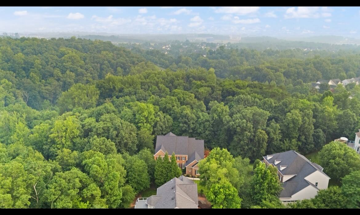 Garrell Group Top Lansdowne Realtor 43261 Overview Pl 64