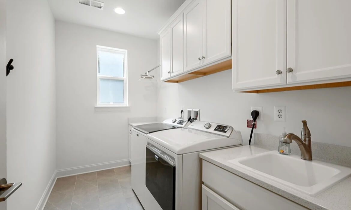 Garrell Group Top Frederick County Realtor 121 Cowbird St 12