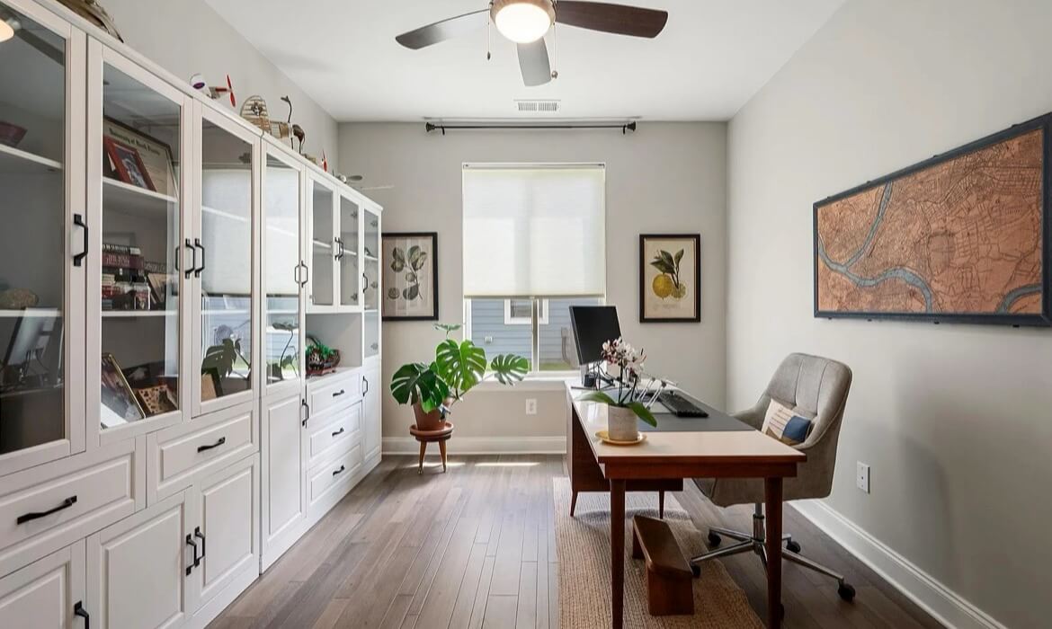 Garrell Group Top Frederick County Realtor 121 Cowbird St 14