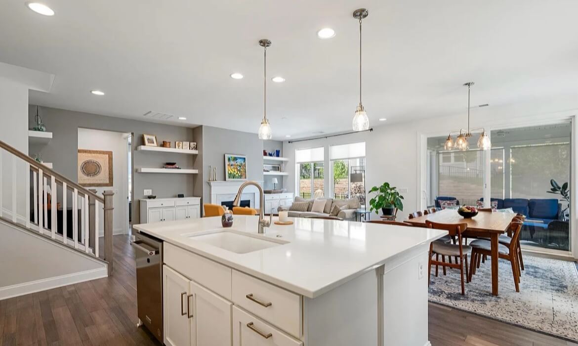 Garrell Group Top Frederick County Realtor 121 Cowbird St 17
