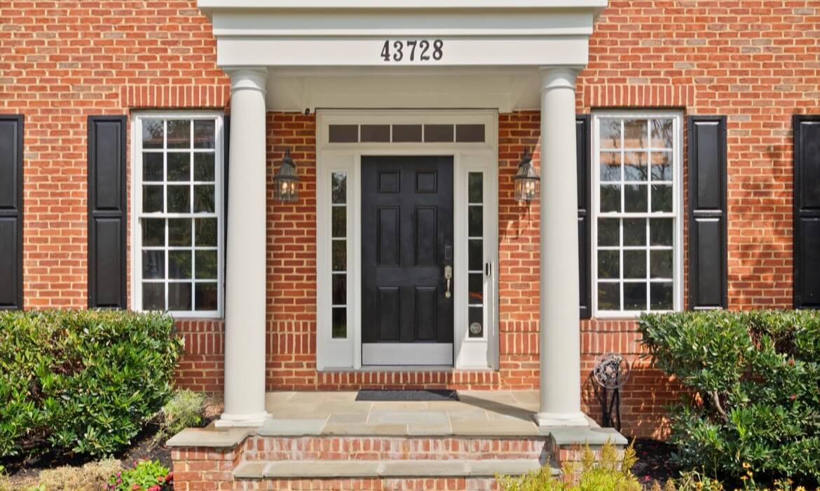 Garrell Group Top Lansdowne Realtor 43728 Collett Mill Ct 08