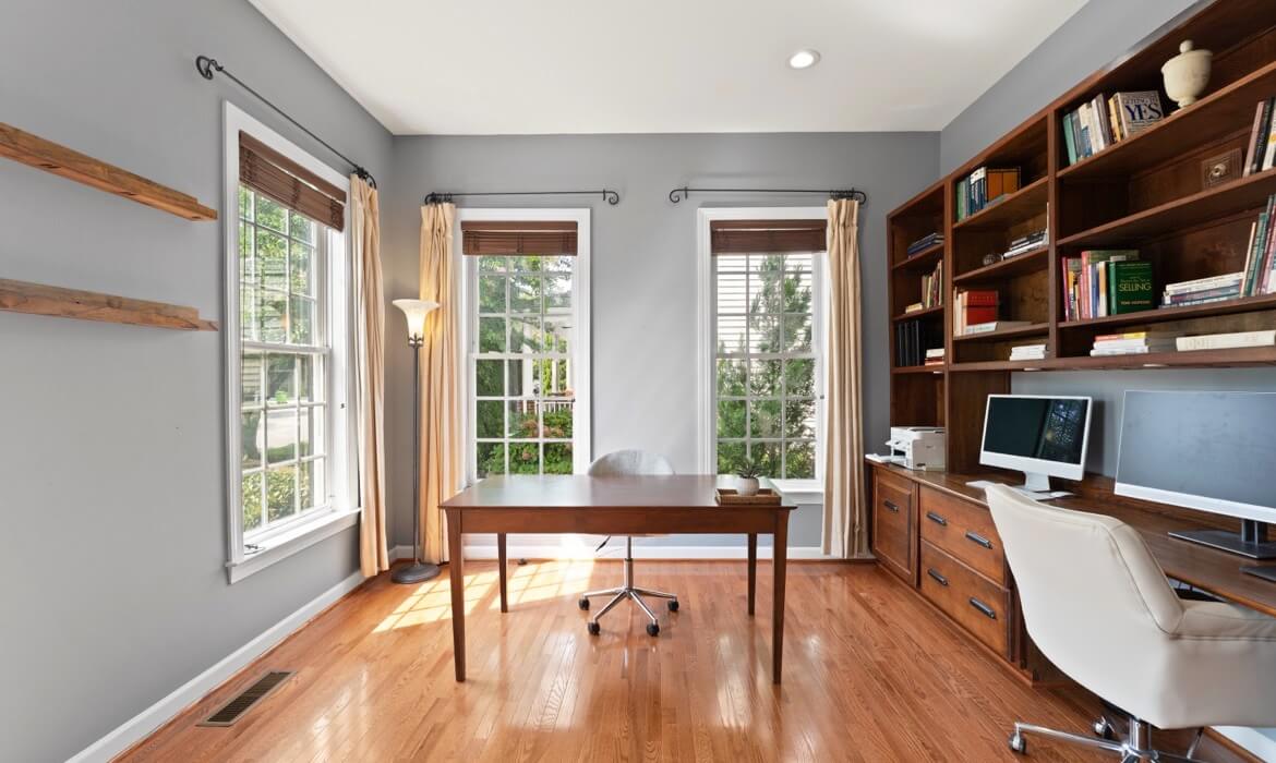 Garrell Group Top Lansdowne Realtor 43728 Collett Mill Ct 11