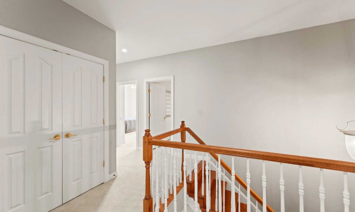 Garrell Group Top Lansdowne Realtor 43728 Collett Mill Ct 31