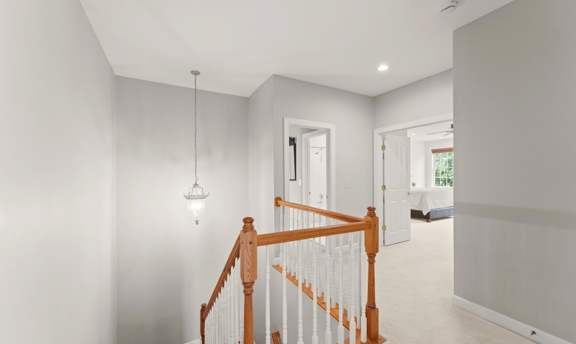 Garrell Group Top Lansdowne Realtor 43728 Collett Mill Ct 32