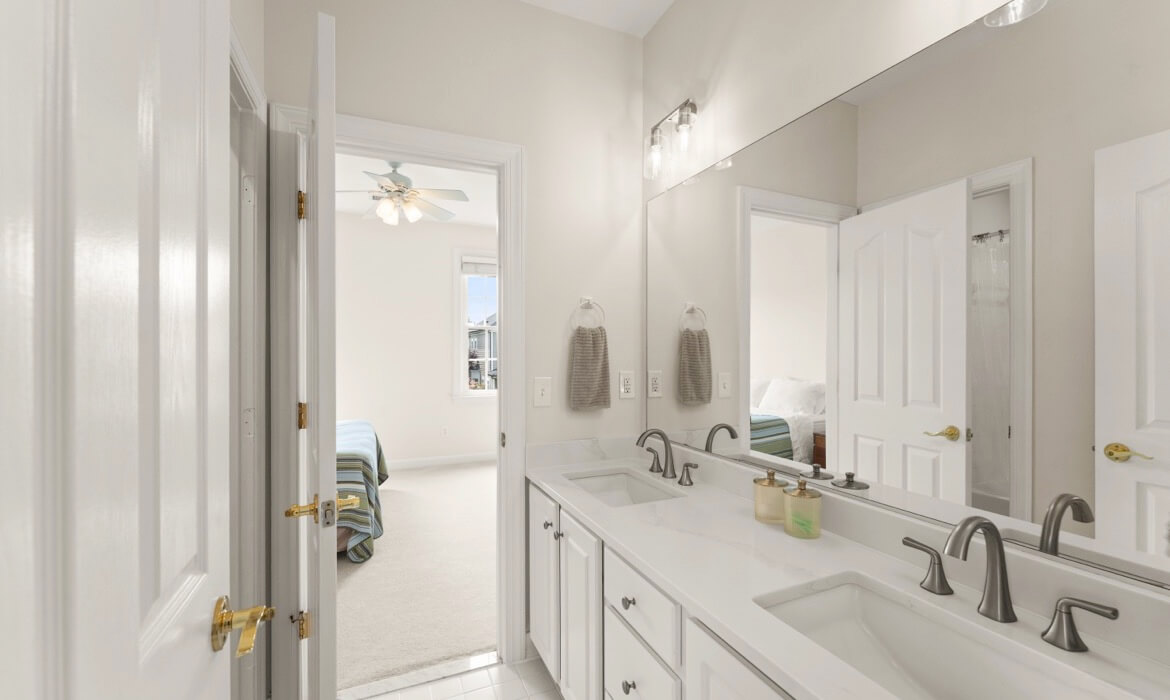 Garrell Group Top Lansdowne Realtor 43728 Collett Mill Ct 40