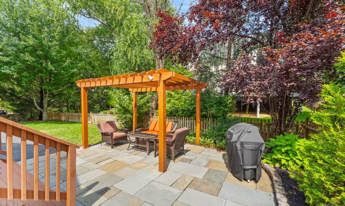 Garrell Group Top Lansdowne Realtor 43728 Collett Mill Ct 50