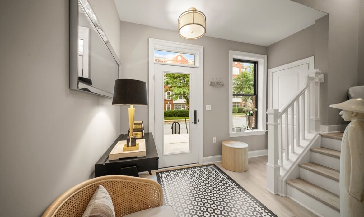 Garrell Group Top Lansdowne Realtor 19276 Winmeade Dr 02