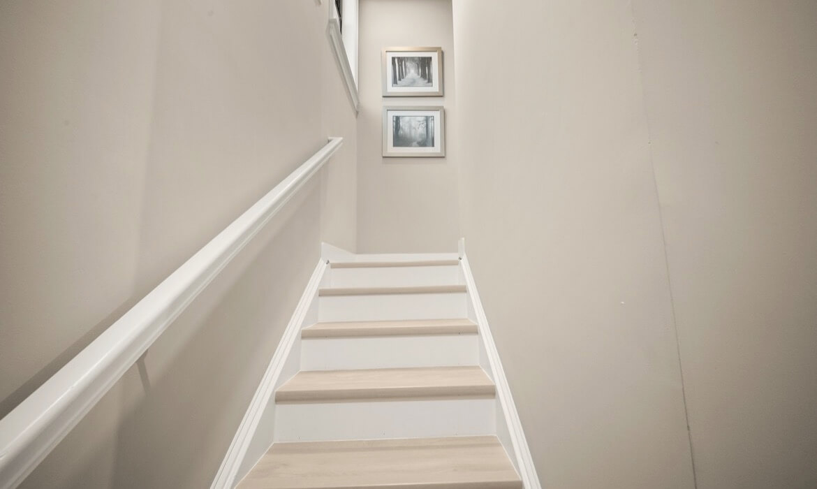 Garrell Group Top Lansdowne Realtor 19276 Winmeade Dr 09