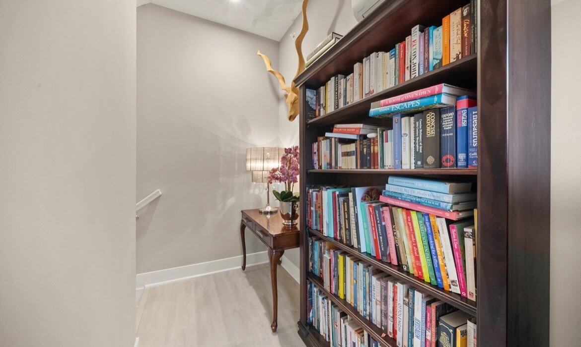 Garrell Group Top Lansdowne Realtor 19276 Winmeade Dr 10
