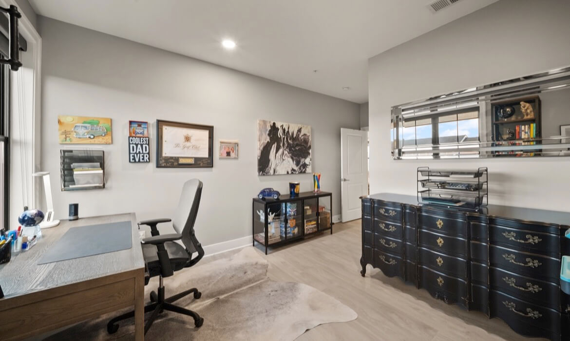 Garrell Group Top Lansdowne Realtor 19276 Winmeade Dr 34