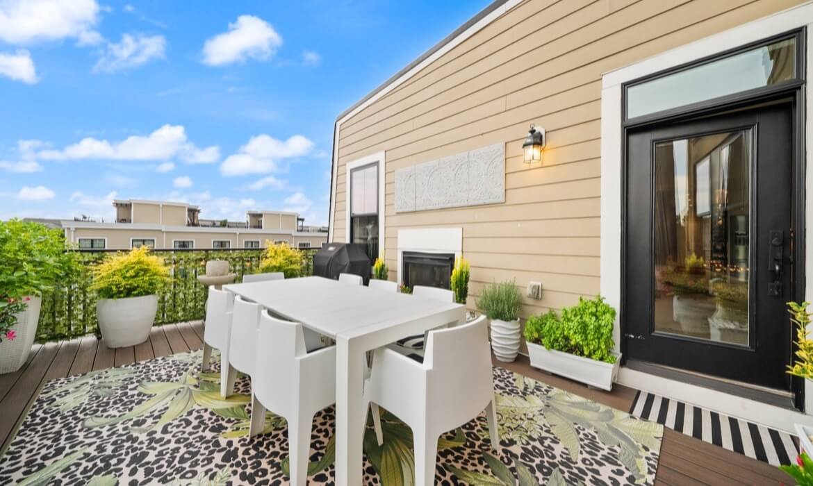 Garrell Group Top Lansdowne Realtor 19276 Winmeade Dr 38