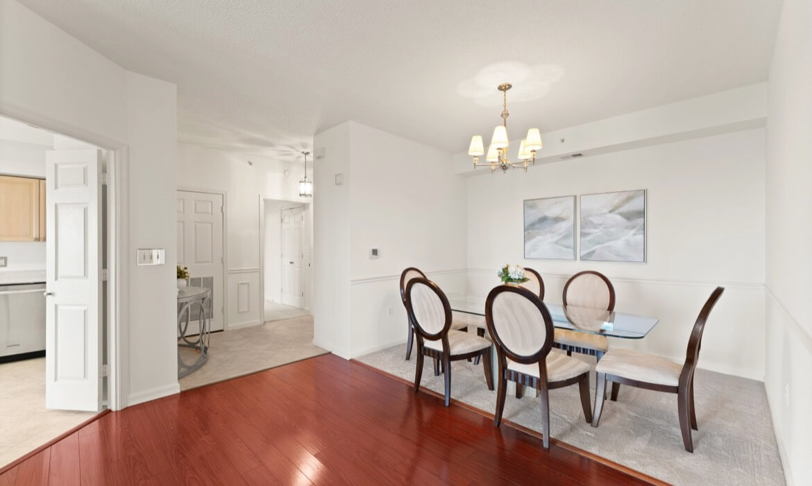 Garrell Group Top Lansdowne Realtor 19355 Cypress Ridge Ter #310 10