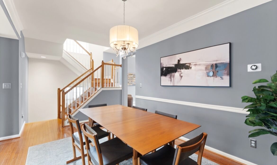 Garrell Group Top Loudoun County Realtor 41863 Cinnabar Sq 12