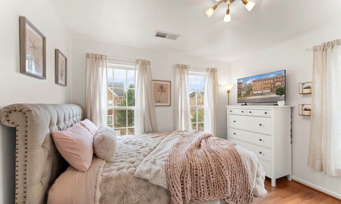 Garrell Group Top Loudoun County Realtor 41863 Cinnabar Sq 32