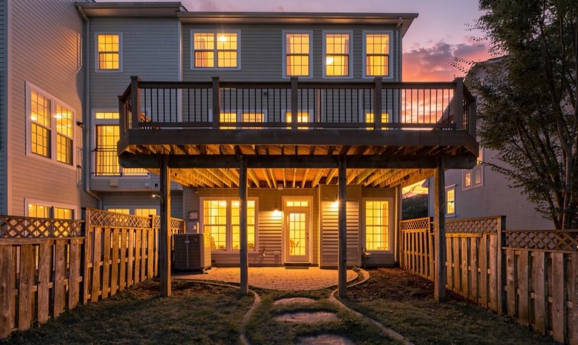 Garrell Group Top Loudoun County Realtor 41863 Cinnabar Sq 41