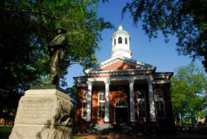 Loudoun County Courthouse in historic downtown Leesburg, Virginia