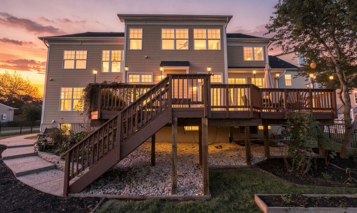 Garrell Gorup Top Lansdowne Realtor 44140 Riverpoint Dr 03