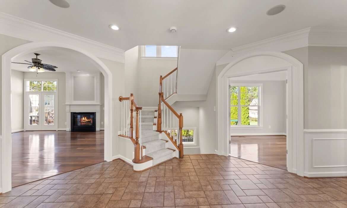 Garrell Gorup Top Lansdowne Realtor 44140 Riverpoint Dr 08