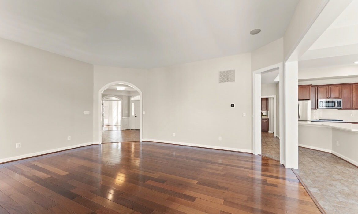Garrell Gorup Top Lansdowne Realtor 44140 Riverpoint Dr 17