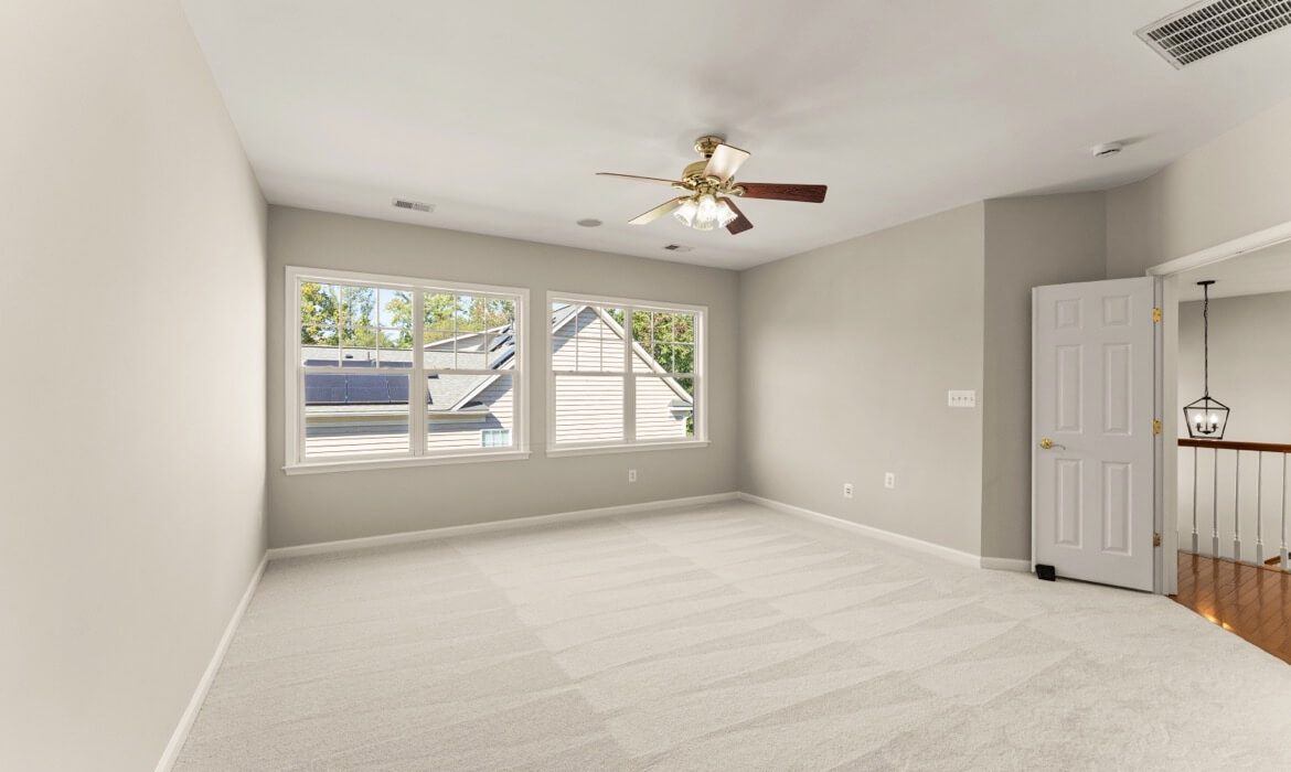 Garrell Gorup Top Lansdowne Realtor 44140 Riverpoint Dr 31