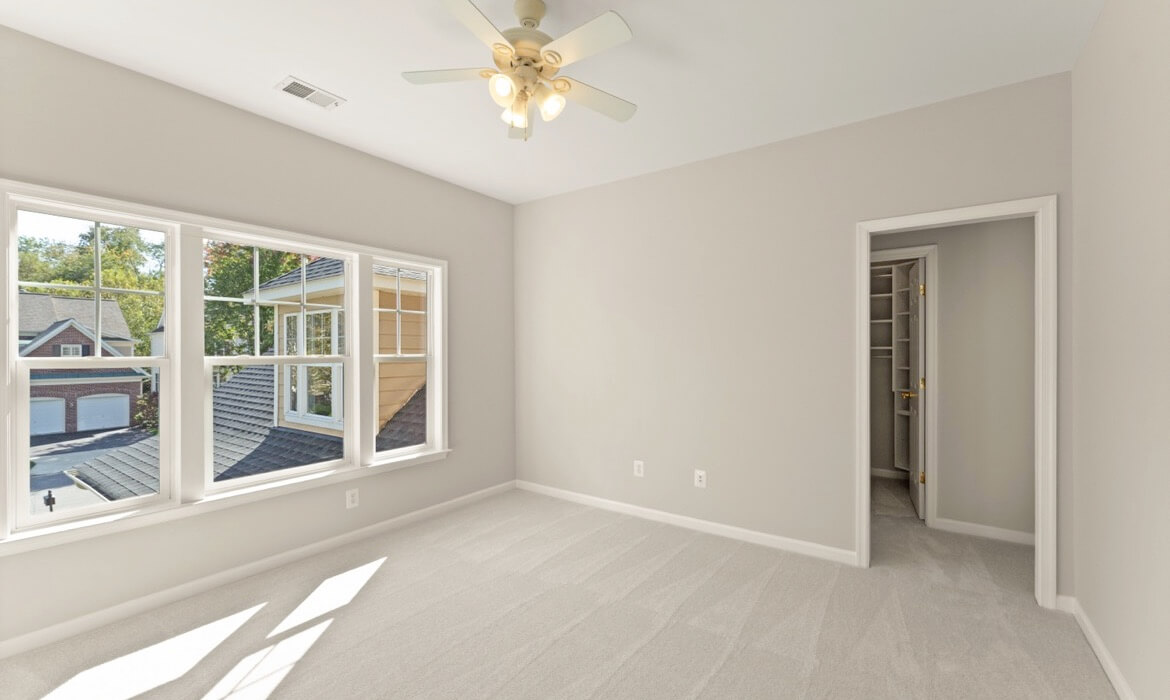 Garrell Gorup Top Lansdowne Realtor 44140 Riverpoint Dr 36