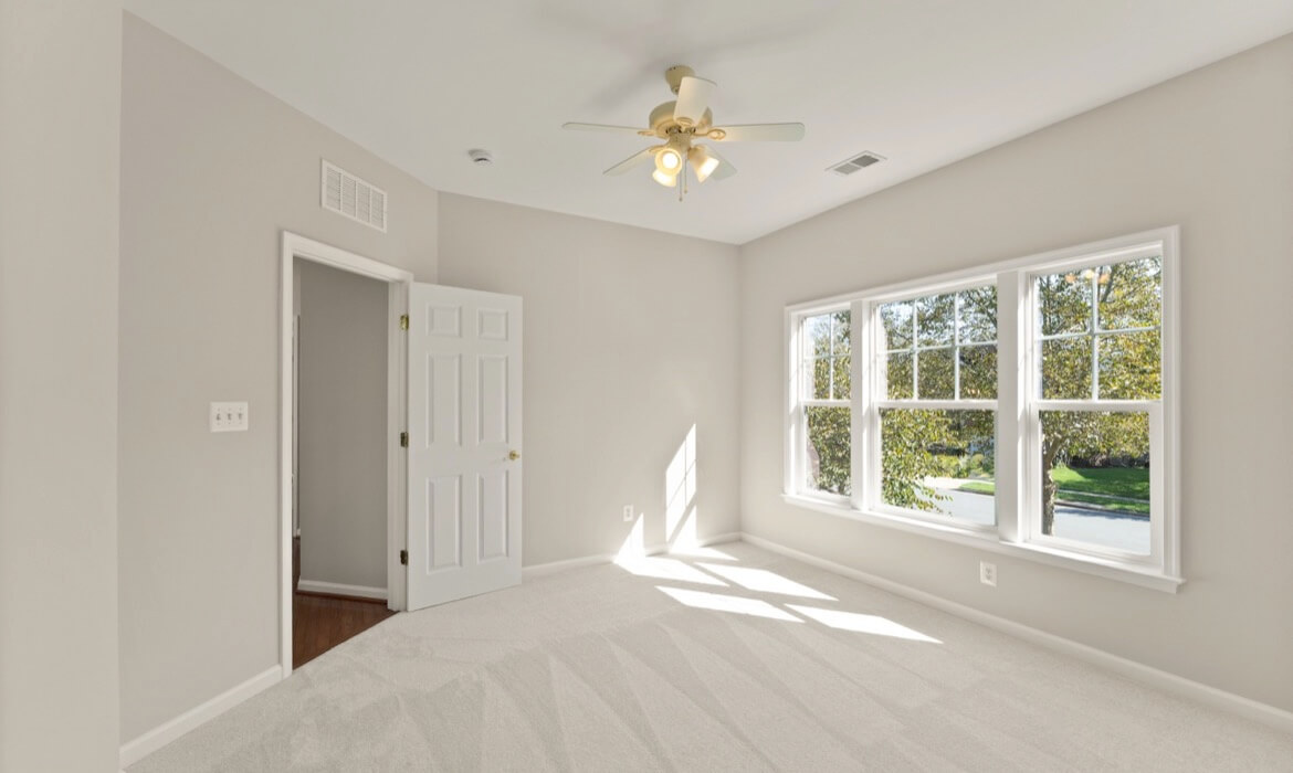 Garrell Gorup Top Lansdowne Realtor 44140 Riverpoint Dr 37