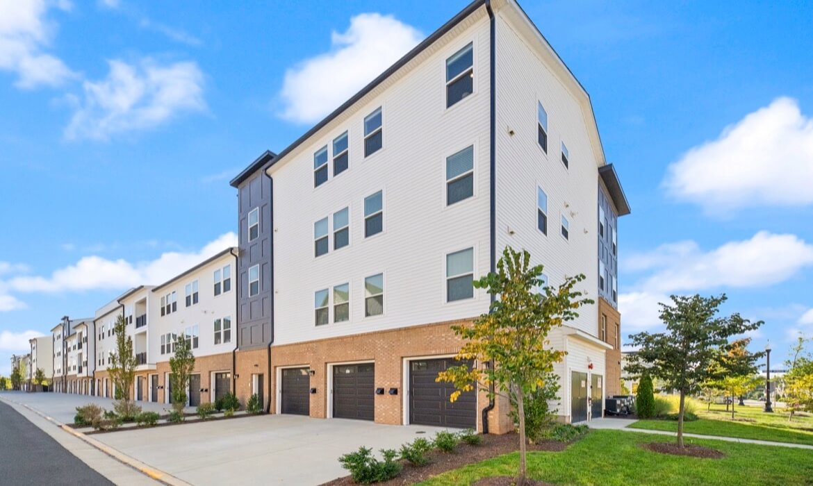 Garrell Group Top Ashburn Realtor 42874 Firefly Sonata Ter #409 31