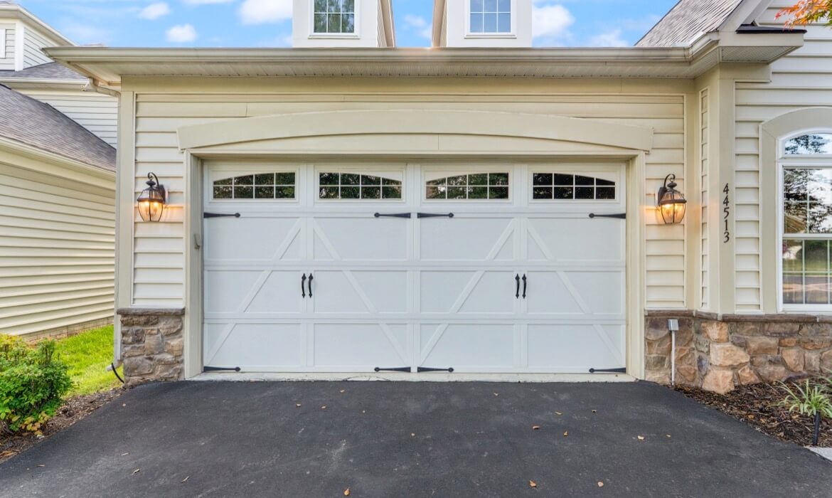 Garrell Group Top Ashburn Realtor 44513 Blueridge Meadows Dr 07