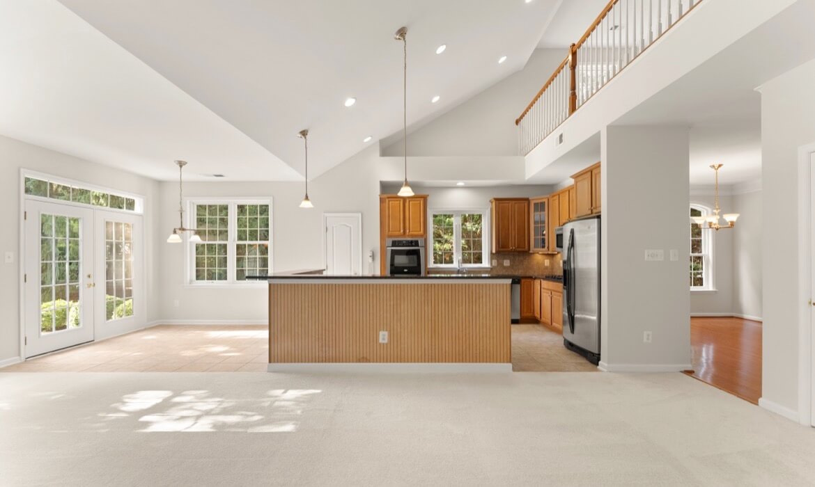 Garrell Group Top Ashburn Realtor 44513 Blueridge Meadows Dr 13