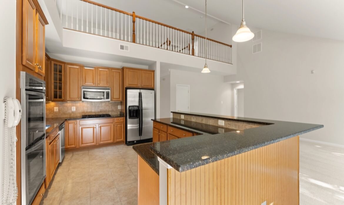 Garrell Group Top Ashburn Realtor 44513 Blueridge Meadows Dr 19