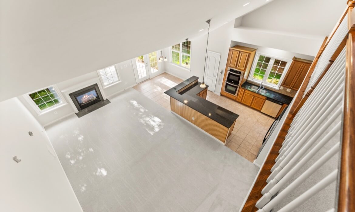 Garrell Group Top Ashburn Realtor 44513 Blueridge Meadows Dr 35