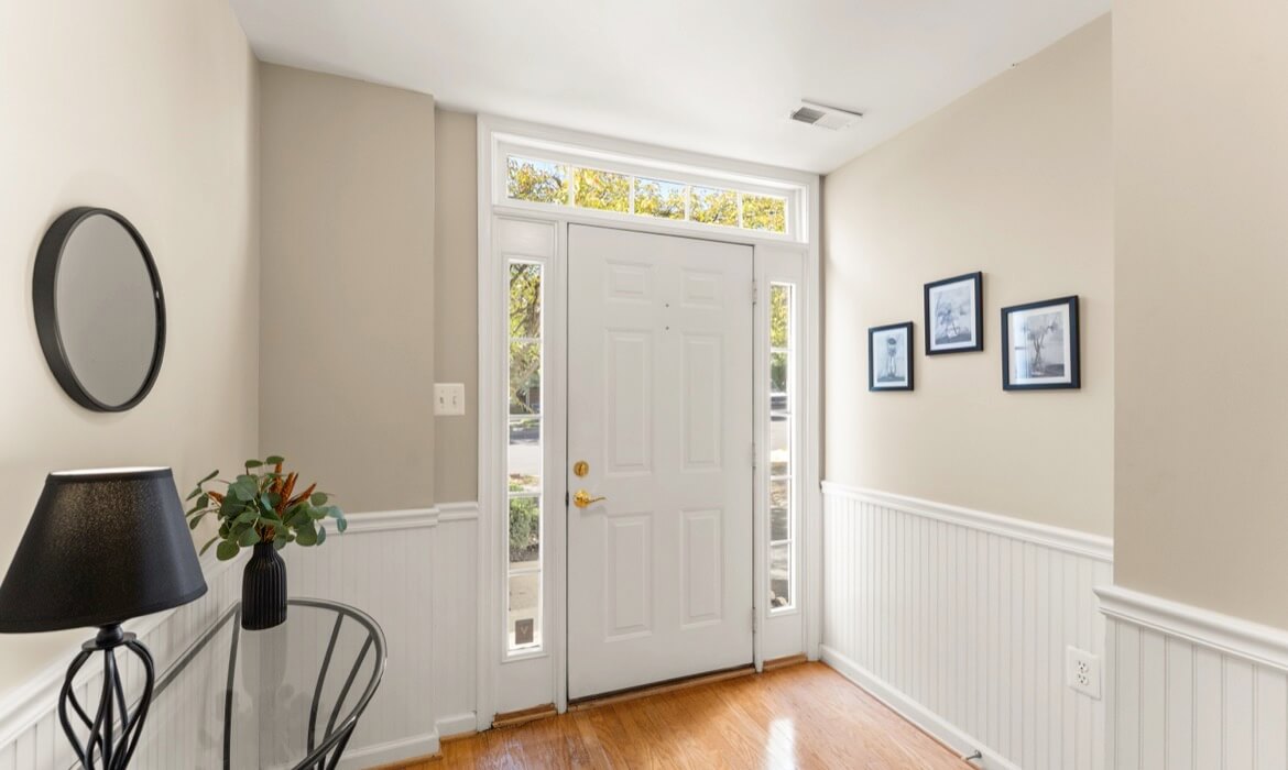 Garrell Group Top Loudon County Realtor 17338 Legacy Ter 06