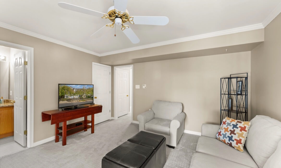 Garrell Group Top Loudon County Realtor 17338 Legacy Ter 08