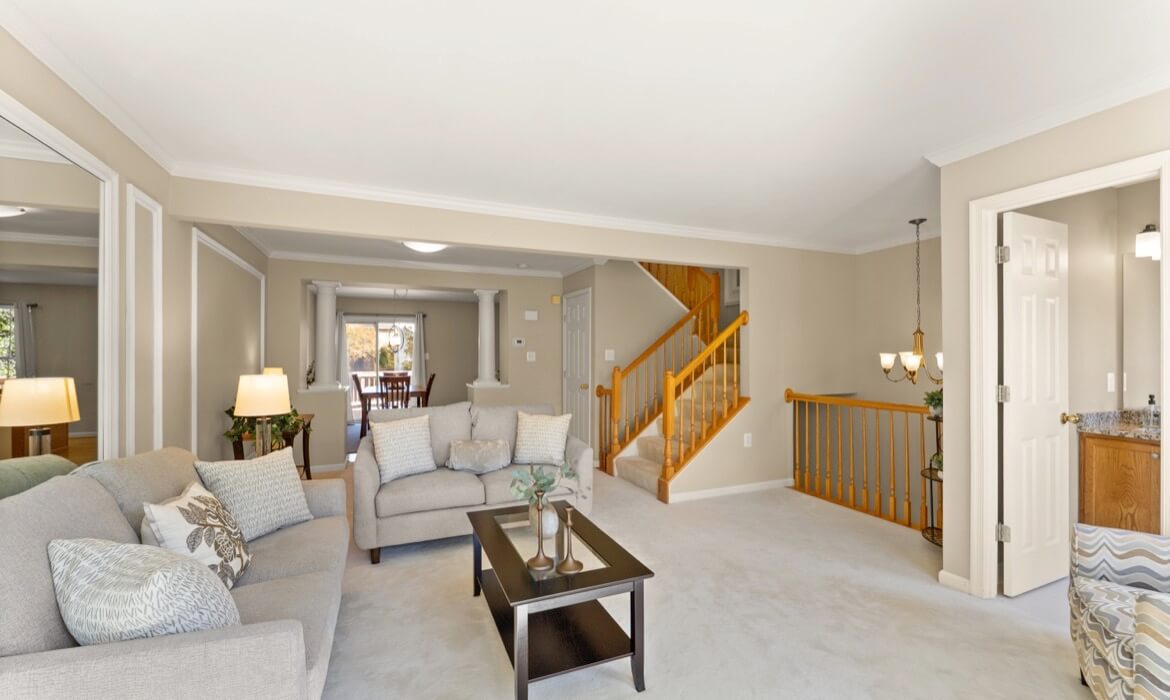 Garrell Group Top Loudon County Realtor 17338 Legacy Ter 12