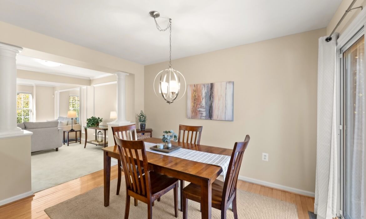 Garrell Group Top Loudon County Realtor 17338 Legacy Ter 14