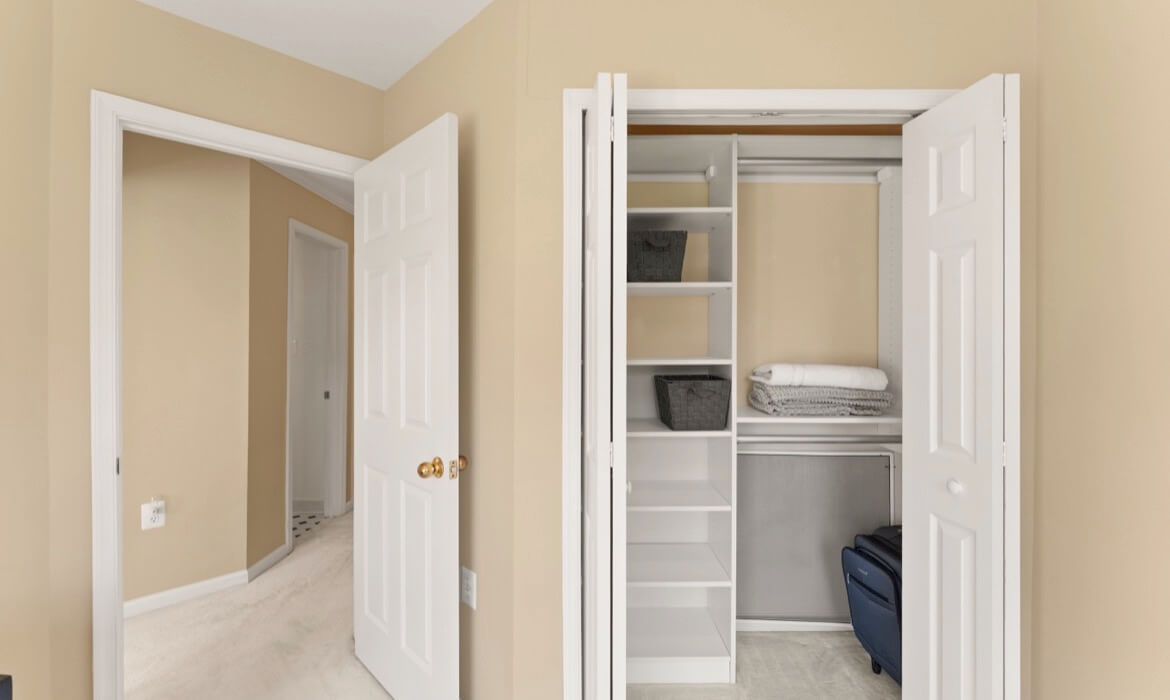 Garrell Group Top Loudon County Realtor 17338 Legacy Ter 30