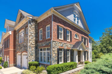 18218 Cypress Point Ter
