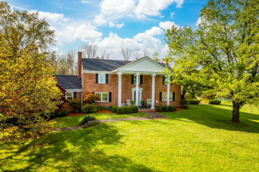 Waterford, VA Real Estate: Community Guide & Market Trends