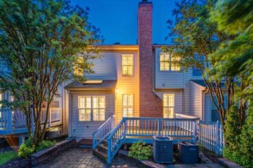 Ashburn Farm Market Update  |  September 2025